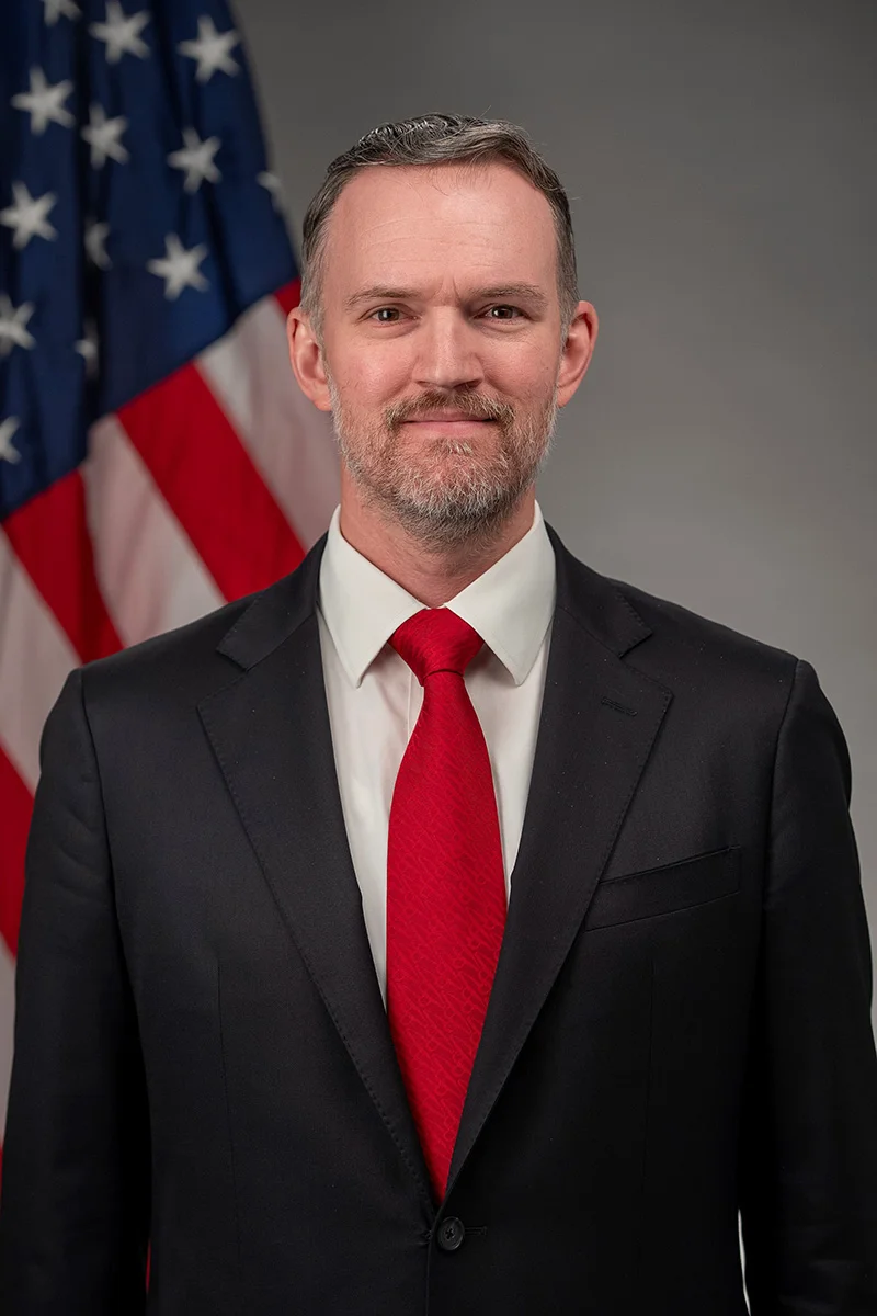 Official portrait of U.S. Trade Representative Jamieson Greer