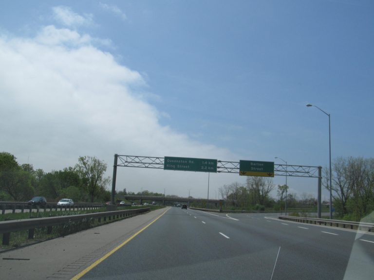 Traffic on the Red Hill Valley Parkway in Hamilton, Ontario