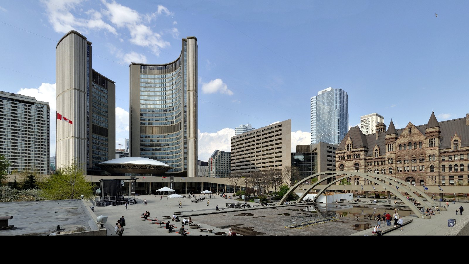 Toronto City Hall seen across Nathan Phillips Square